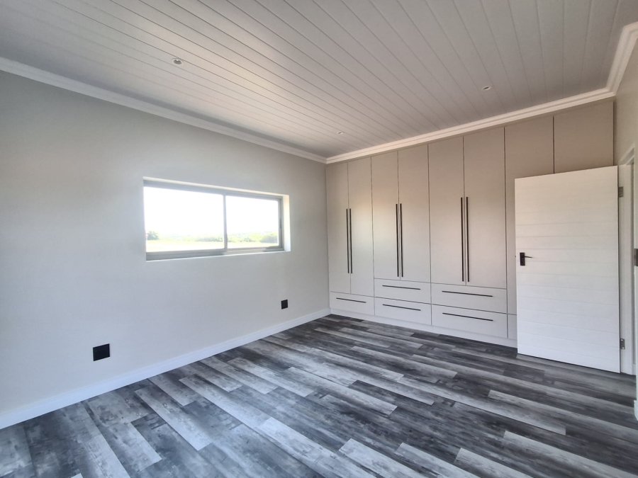 3 Bedroom Property for Sale in Stilbaai Wes Western Cape